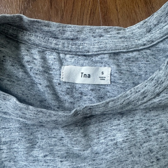 TNA oversized cropped grey t shirt basic - Picture 2 of 3